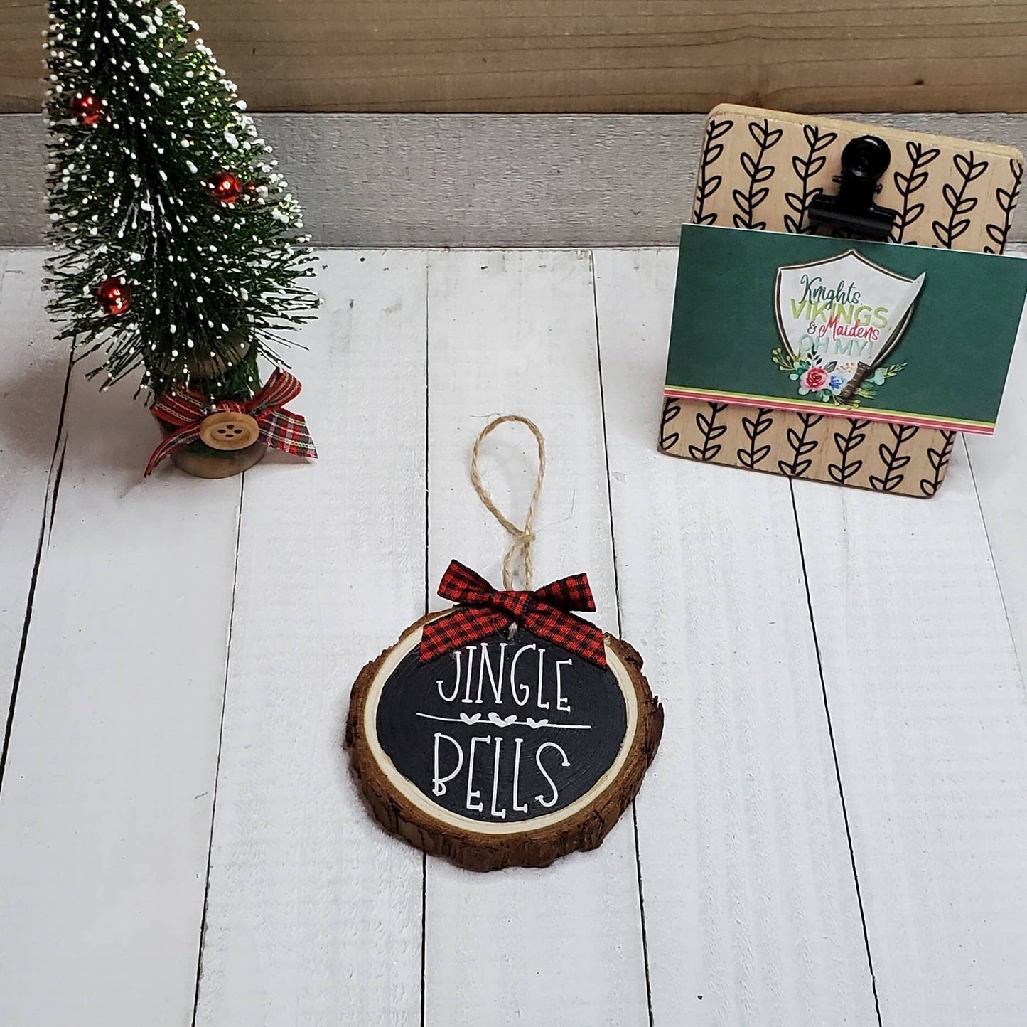 Round Wood Slice Ornament, Your Choice of 1 or a Set, Merry Christmas, Rustic Farmhouse Christmas, Christmas Tree Ornaments, Holiday Tree